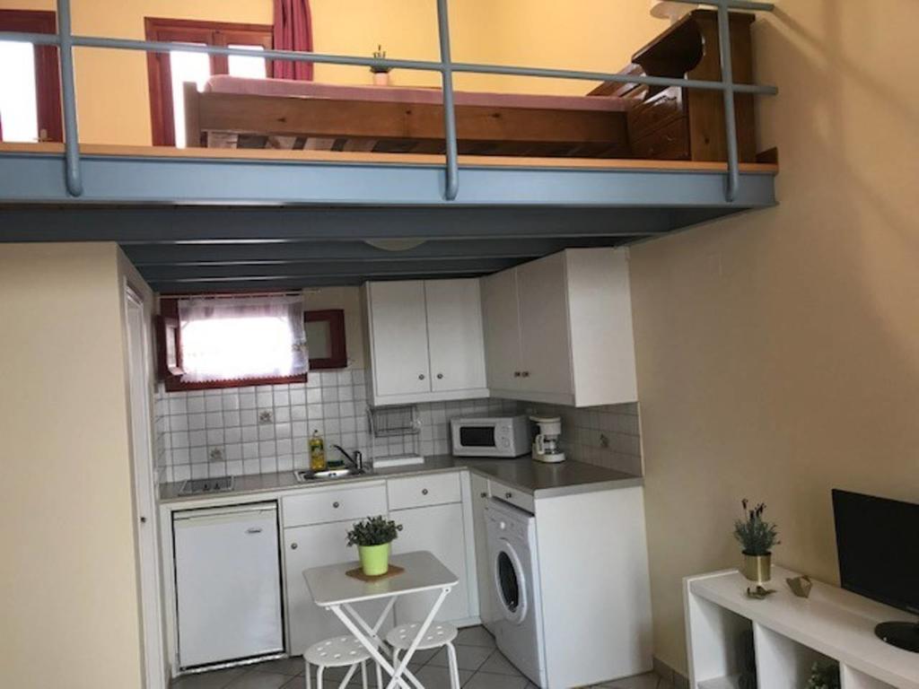 Ermoupoli, Syros City Apartments エクステリア 写真