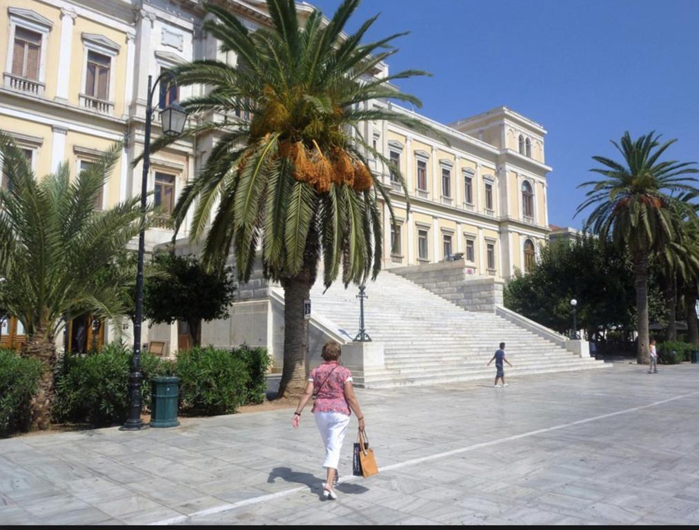 Ermoupoli, Syros City Apartments エクステリア 写真
